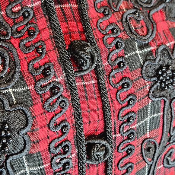 Vintage Sarah‎ Elizabeth Red/Black/White Plaid Floral Embroidered Jacket Size 8 - Picture 6 of 8